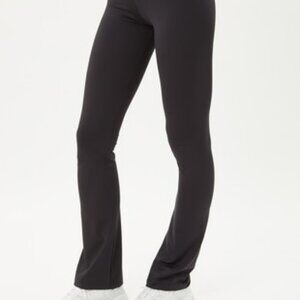 High Waist Seamless Flare Leggings